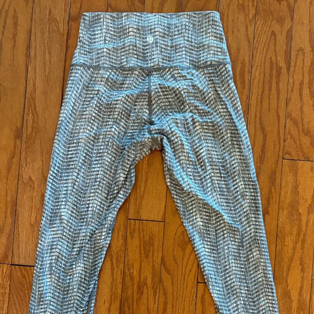 Lululemon Align High-Rise Pant 25" Size 6